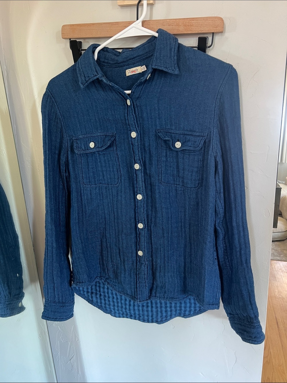 Faherty 100% cotton Navy Blue Textured Button-Up Shirt